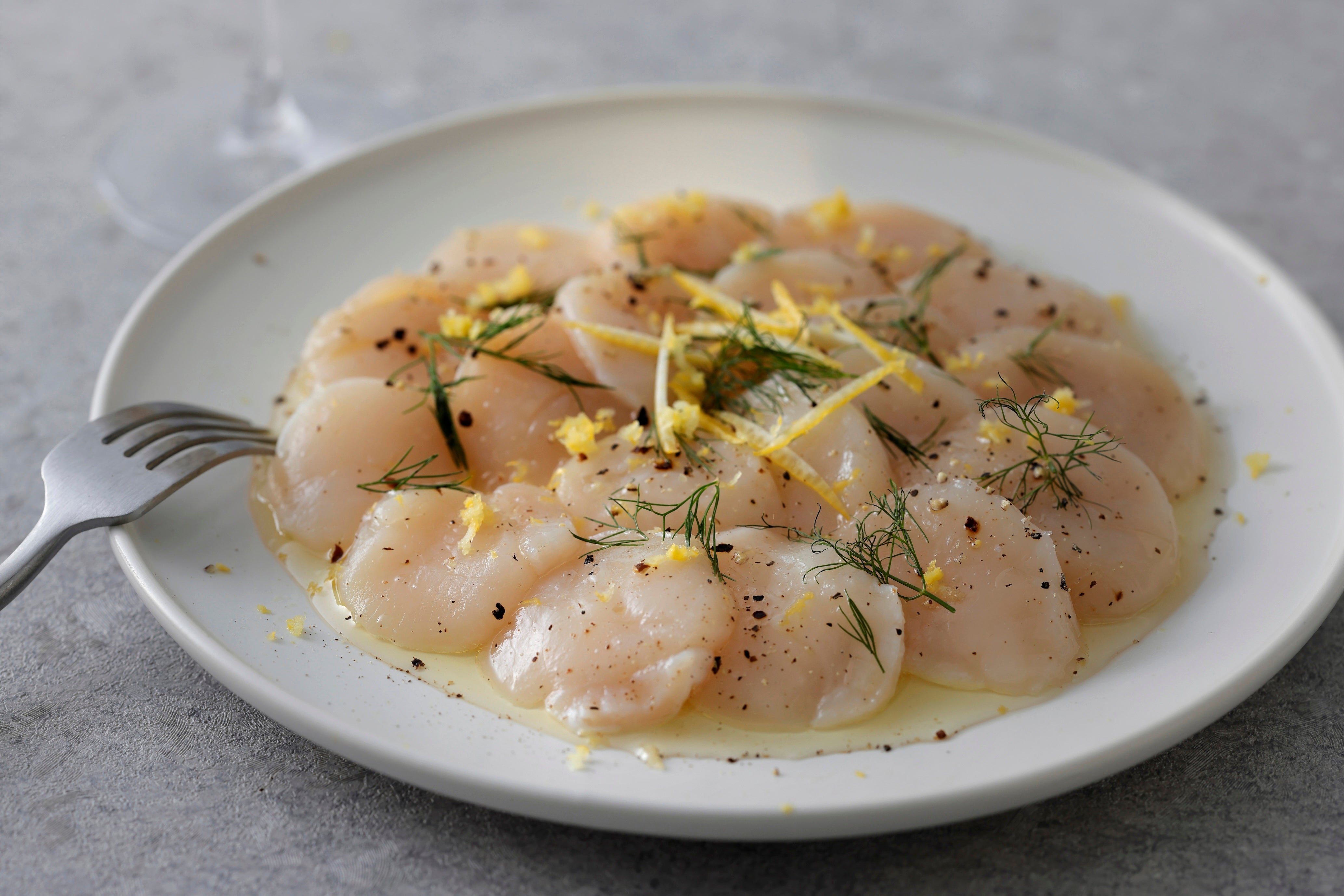 北海道漁師直送 最高鮮度3D冷凍ホタテ「しばれ帆立」〈化粧箱入り 250g〉