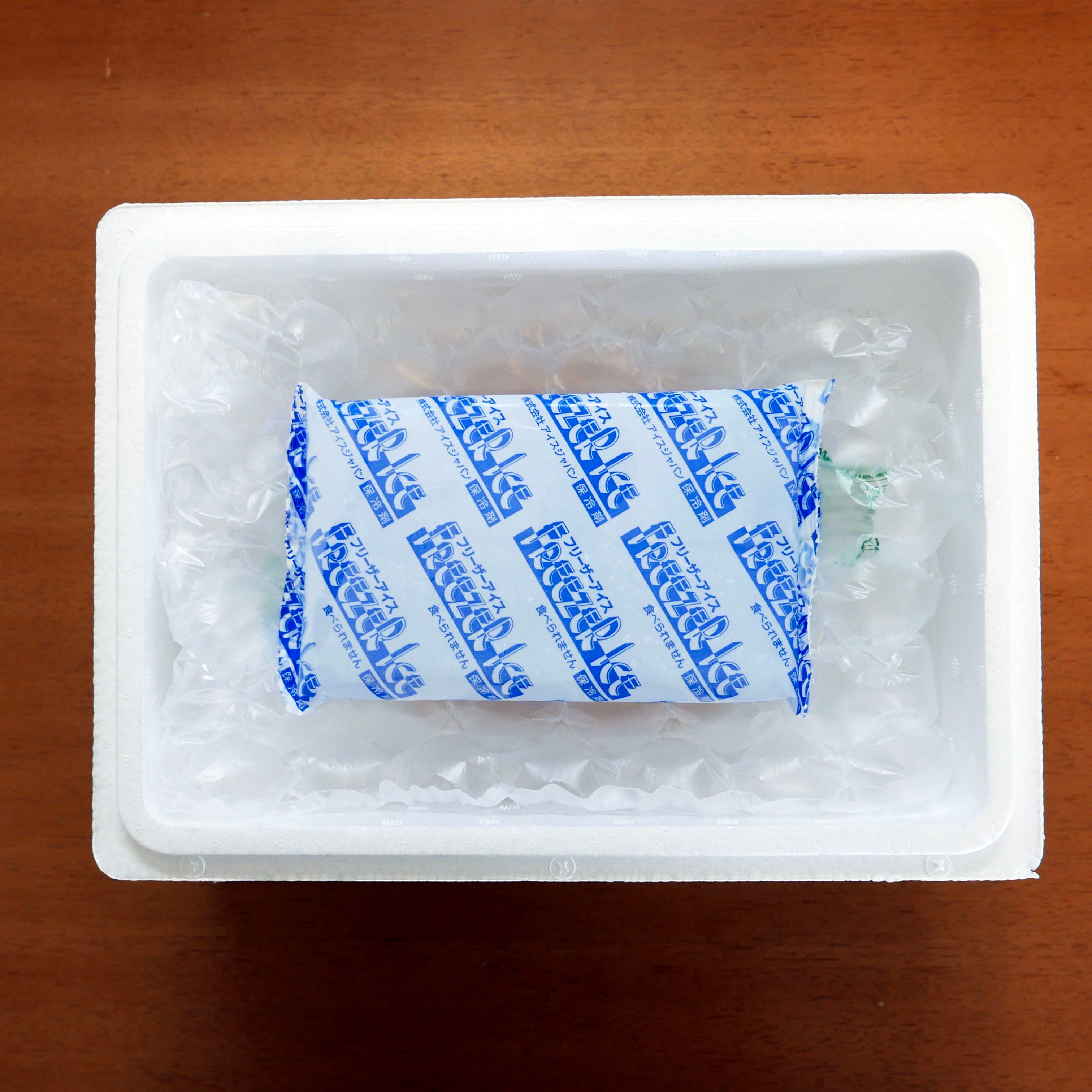 【二年牡蠣】一粒流氷しずく 殻付きプレミアム生牡蠣